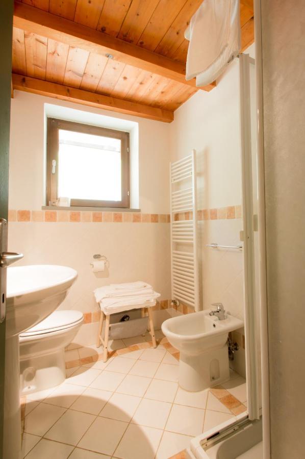 Ca' Di Martino Bed and Breakfast Gavedo Buitenkant foto